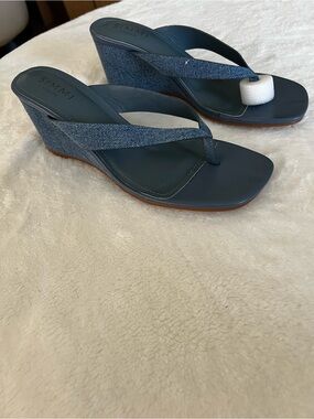 Simmi London Women's Blue Wedge Thong Sandals - Minimal Square Toe Size 10